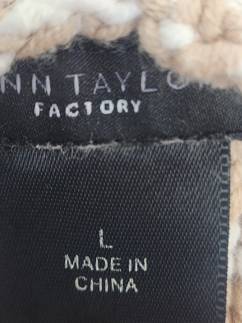 Ann Taylor Factory Beige and Cream Open-Front Knit Cardigan L Euc
